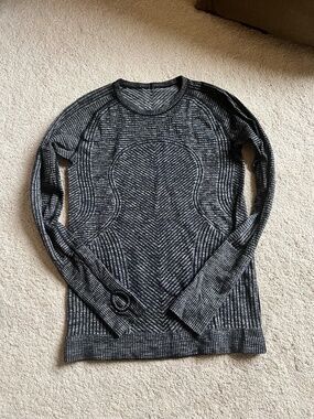 Lululemon long sleeve
